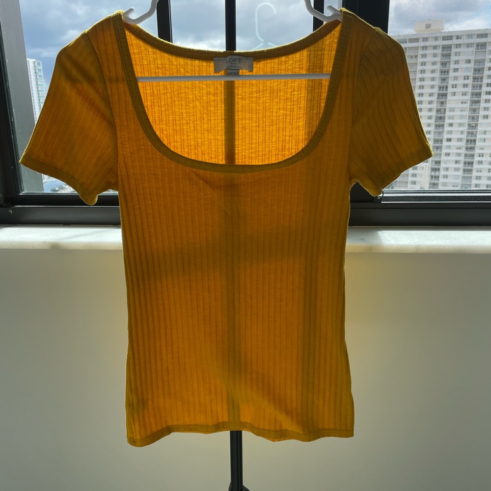 Square neck Half Sleeve tee